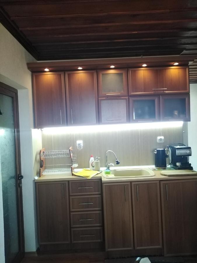 Къща За Гости Уют С. Жеравна Exteriör bild